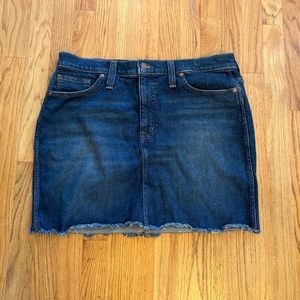 Madewell straight denim stretch skirt size 32